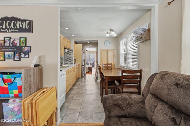 33 Mill Creek Road, Bayville, NJ 08721