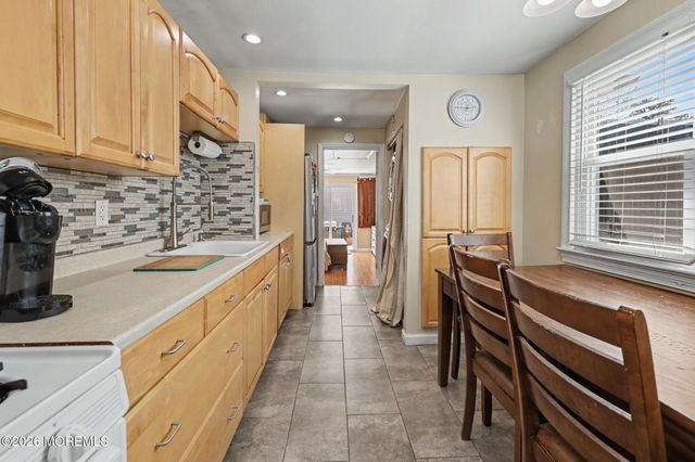 33 Mill Creek Road, Bayville, NJ 08721