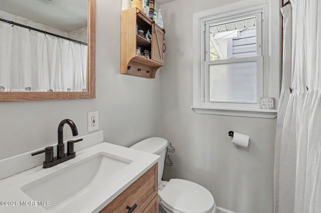 33 Mill Creek Road, Bayville, NJ 08721