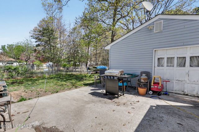 33 Mill Creek Road, Bayville, NJ 08721