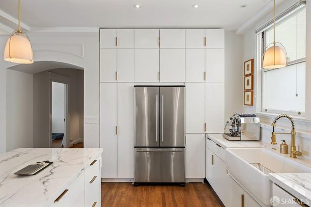 2111 Hyde Street 305, San Francisco, CA 94109