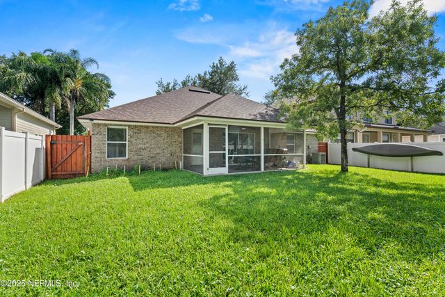 668 ACORN CHASE Drive, Orange Park, FL 32065