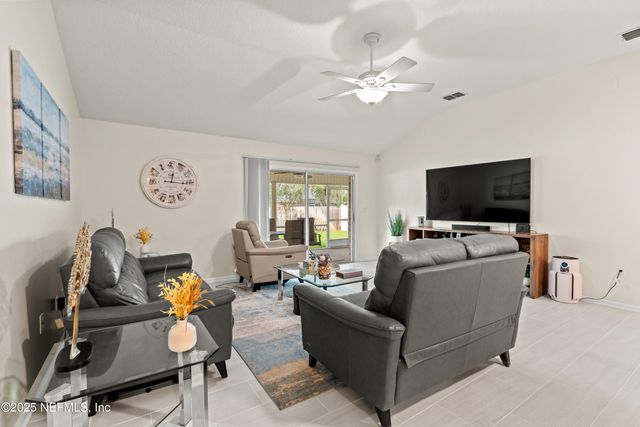 668 ACORN CHASE Drive, Orange Park, FL 32065