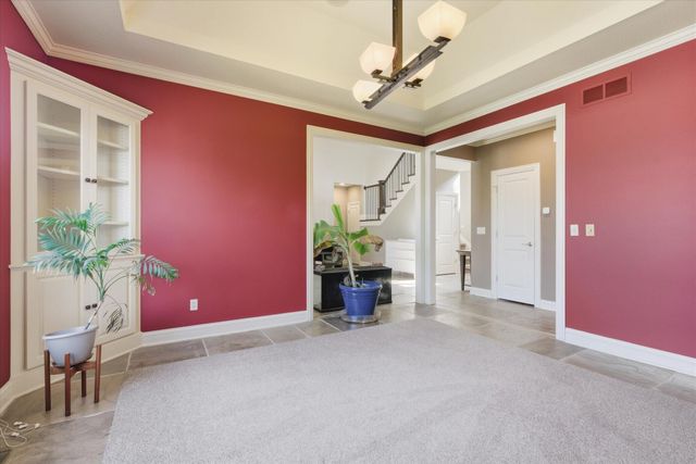 4701 THORNBROOK RDG, Columbia, MO 65203