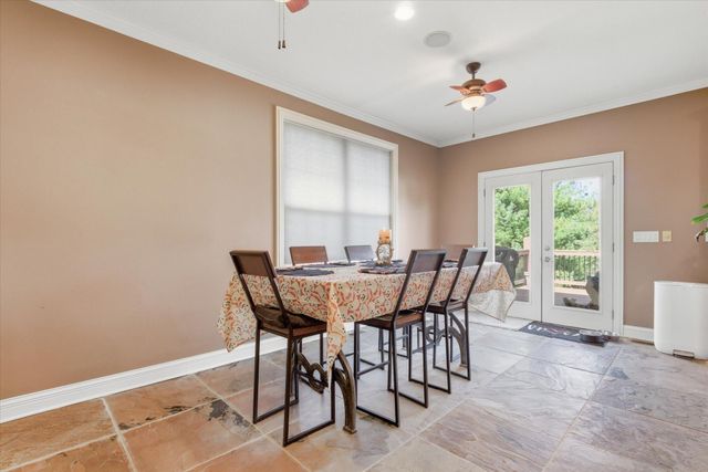 4701 THORNBROOK RDG, Columbia, MO 65203