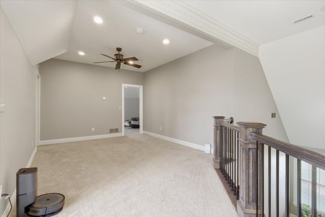 4701 THORNBROOK RDG, Columbia, MO 65203