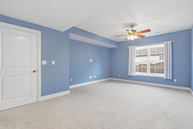 4701 THORNBROOK RDG, Columbia, MO 65203