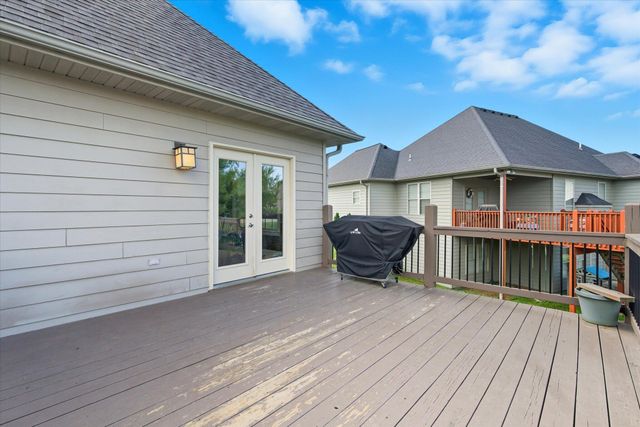 4701 THORNBROOK RDG, Columbia, MO 65203