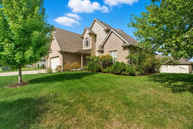 4701 THORNBROOK RDG, Columbia, MO 65203