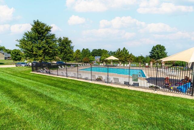 4701 THORNBROOK RDG, Columbia, MO 65203