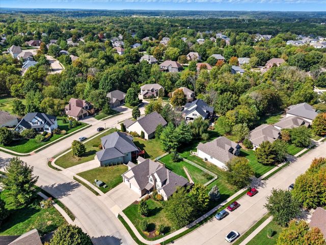 4701 THORNBROOK RDG, Columbia, MO 65203