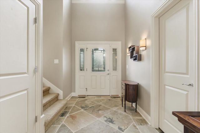 4701 THORNBROOK RDG, Columbia, MO 65203