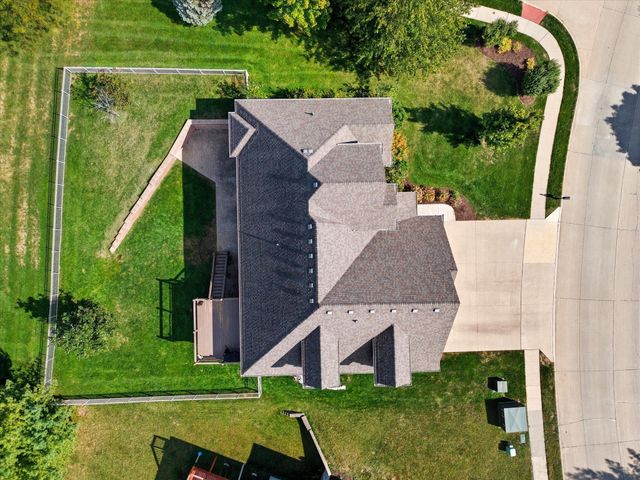 4701 THORNBROOK RDG, Columbia, MO 65203