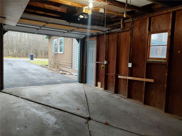 2217 Black Brook Road, Seneca Falls, NY 13148