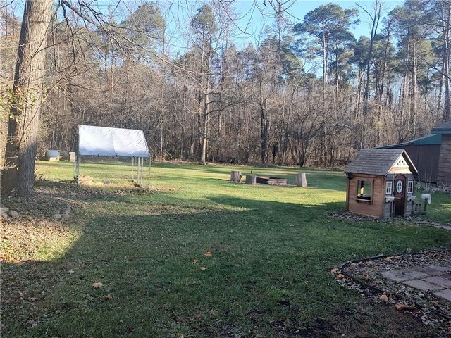 2217 Black Brook Road, Seneca Falls, NY 13148