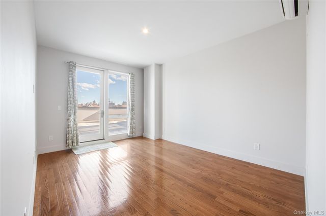 109-19 72nd Road 7B, Forest Hills, NY 11375