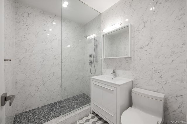 109-19 72nd Road 7B, Forest Hills, NY 11375