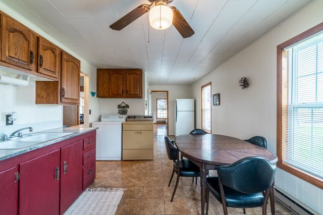380 Lane 852 Snow Lake, Fremont, IN 46737
