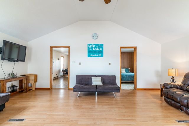 380 Lane 852 Snow Lake, Fremont, IN 46737