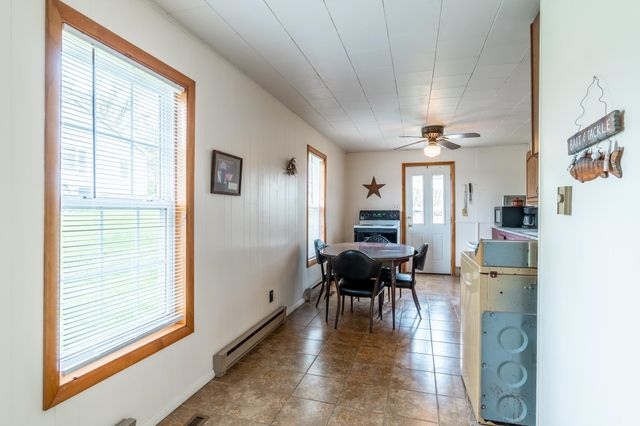 380 Lane 852 Snow Lake, Fremont, IN 46737