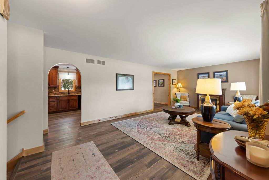 8808 Wheeler Drive, Orland Park, IL 60462 — photo 2