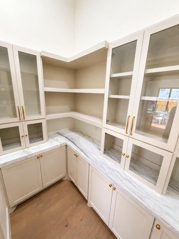 2325 Wroxton Road, Houston, TX 77005