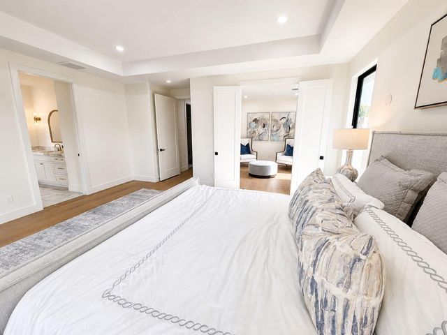 2325 Wroxton Road, Houston, TX 77005