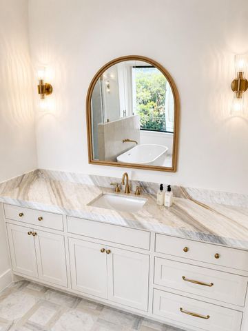 2325 Wroxton Road, Houston, TX 77005