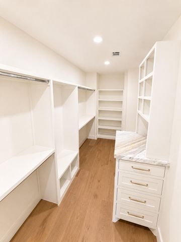 2325 Wroxton Road, Houston, TX 77005
