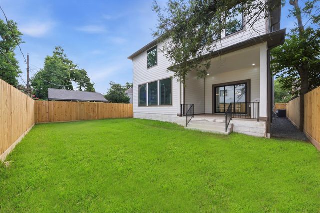 2325 Wroxton Road, Houston, TX 77005