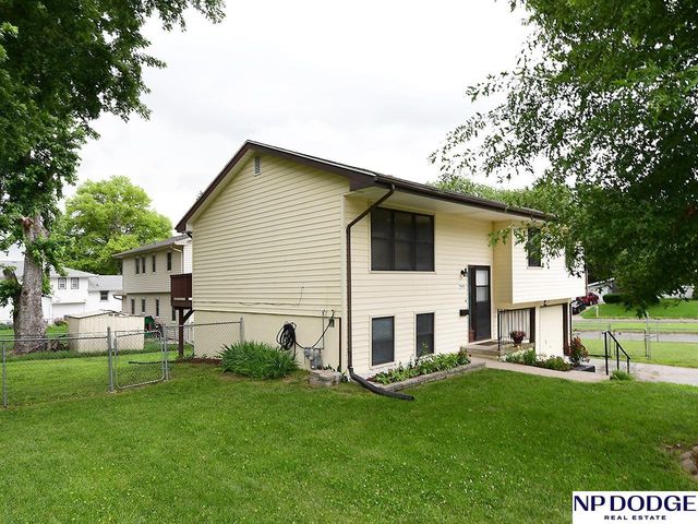 3405 Terrace Drive, Omaha, NE 68134