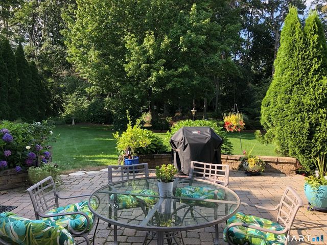 194 Lisa Drive, South Windsor, CT 06074