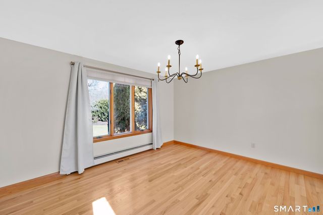 194 Lisa Drive, South Windsor, CT 06074