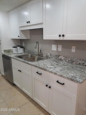 13264 W COUNTRYSIDE Drive, Sun City West, AZ 85375