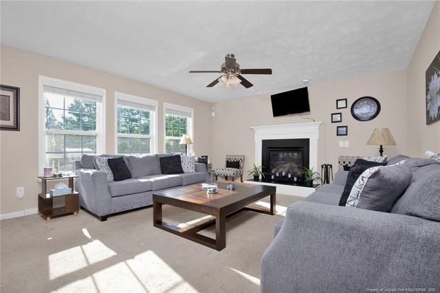 515 Pinevalley Ln Lane, Cameron, NC 27332
