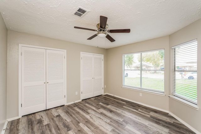 7038 Villa Del Sol Drive, Houston, TX 77083