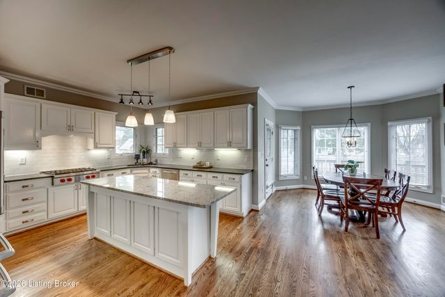 7303 Blakemore Ct, Prospect, KY 40059