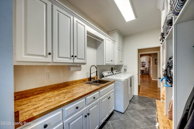 7303 Blakemore Ct, Prospect, KY 40059