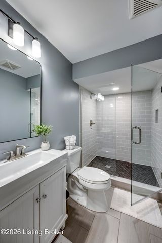 7303 Blakemore Ct, Prospect, KY 40059