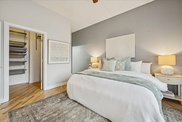 3125 W Fullerton Avenue 419, Chicago, IL 60647