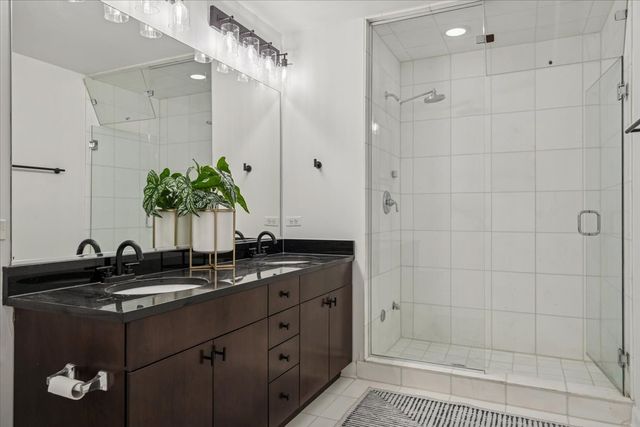 3125 W Fullerton Avenue 419, Chicago, IL 60647