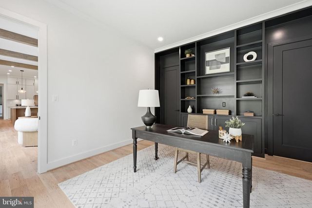 1905 LAMSON PL, Mclean, VA 22101
