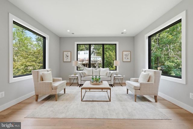 1905 LAMSON PL, Mclean, VA 22101
