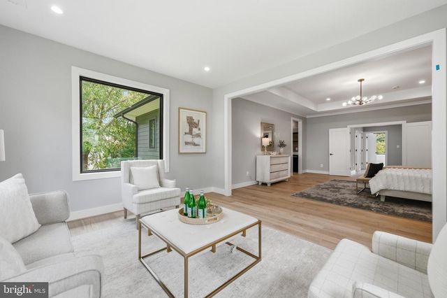 1905 LAMSON PL, Mclean, VA 22101