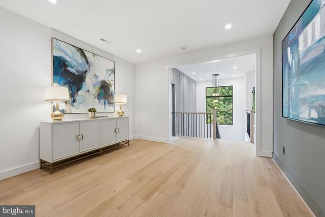 1905 LAMSON PL, Mclean, VA 22101