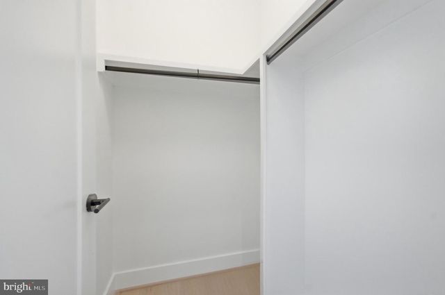 1905 LAMSON PL, Mclean, VA 22101