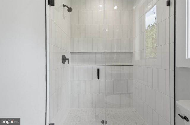 1905 LAMSON PL, Mclean, VA 22101