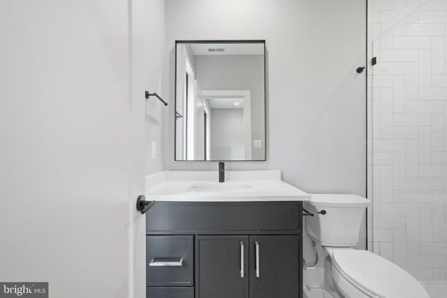 1905 LAMSON PL, Mclean, VA 22101