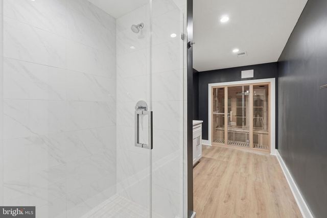 1905 LAMSON PL, Mclean, VA 22101