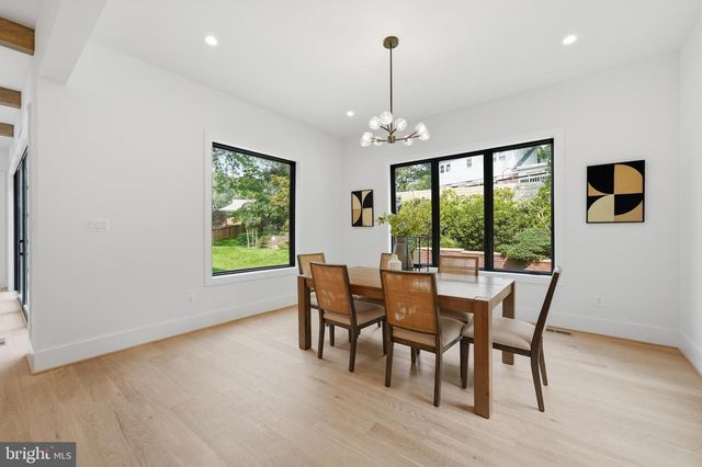 1905 LAMSON PL, Mclean, VA 22101